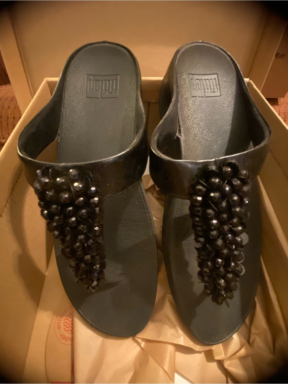 Fitflop Wms Sz 10 sequined thongs